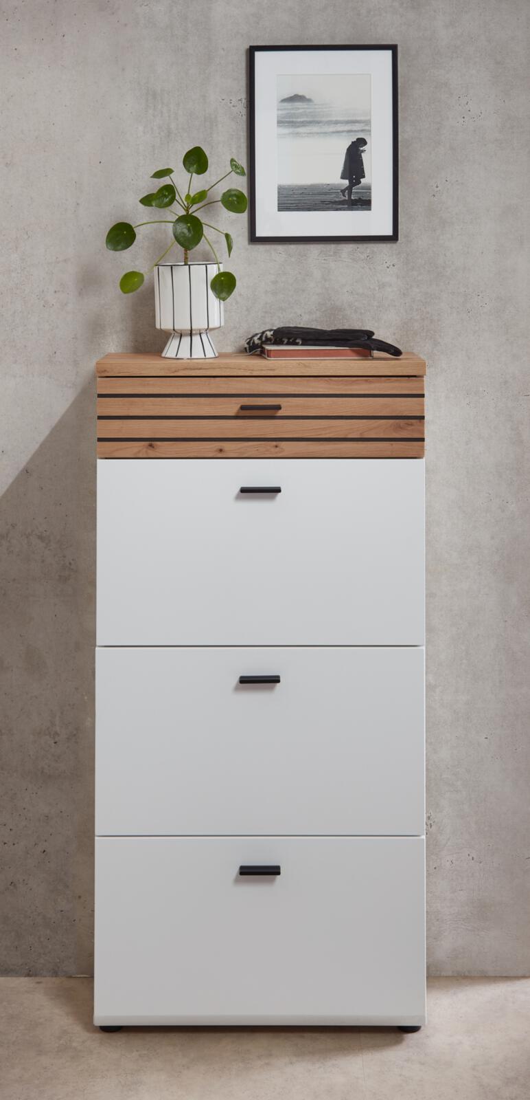 Schuhschrank