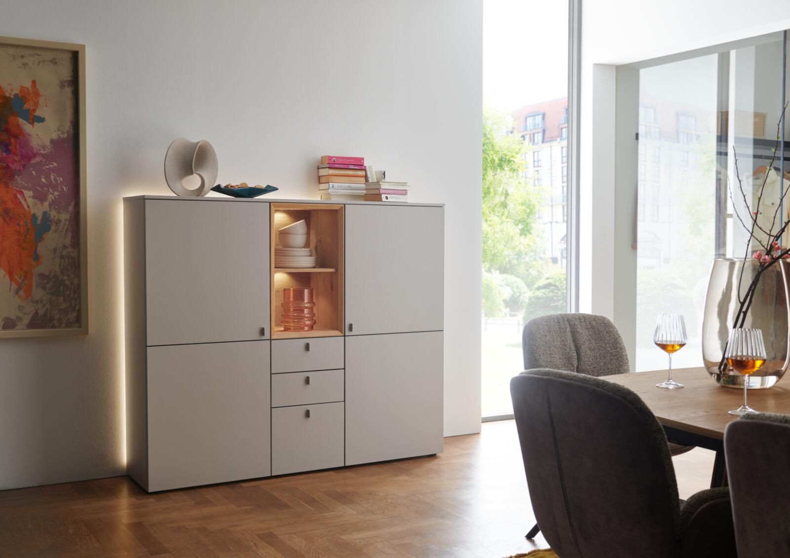 Highboard