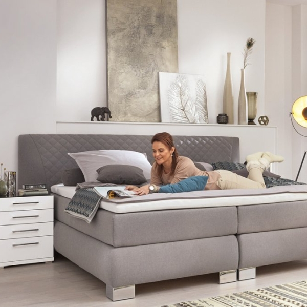 Schlafzimmer und Betten bei Möbel WAnninger
