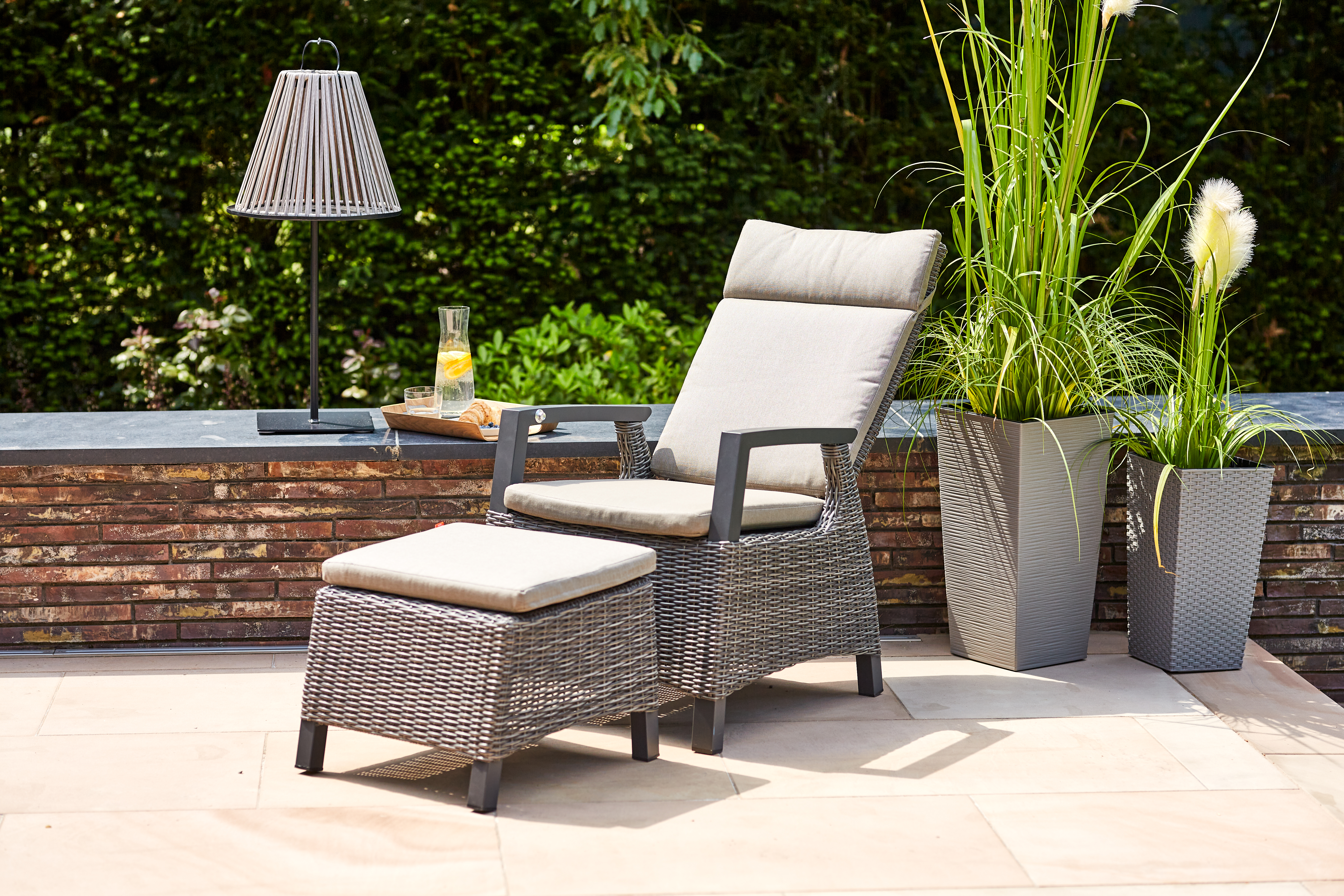 Hocker "Corido"