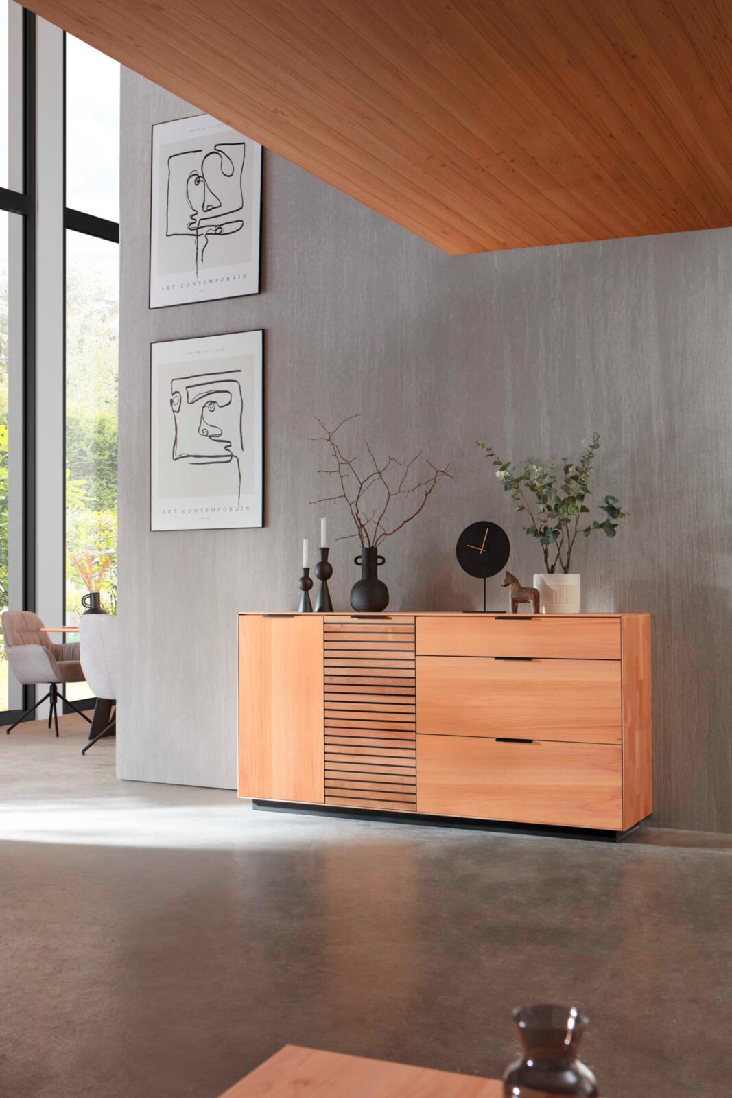 Sideboard