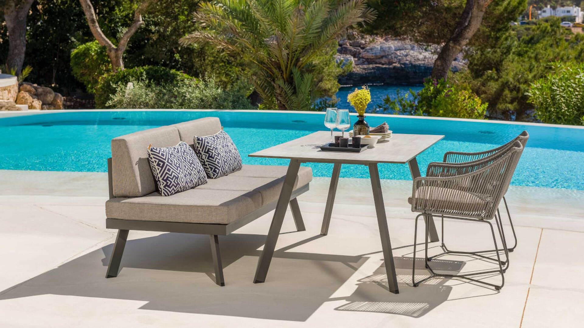 LifestyleGarden® Gartenmöbel Serie Opal - Multifunktionssofa