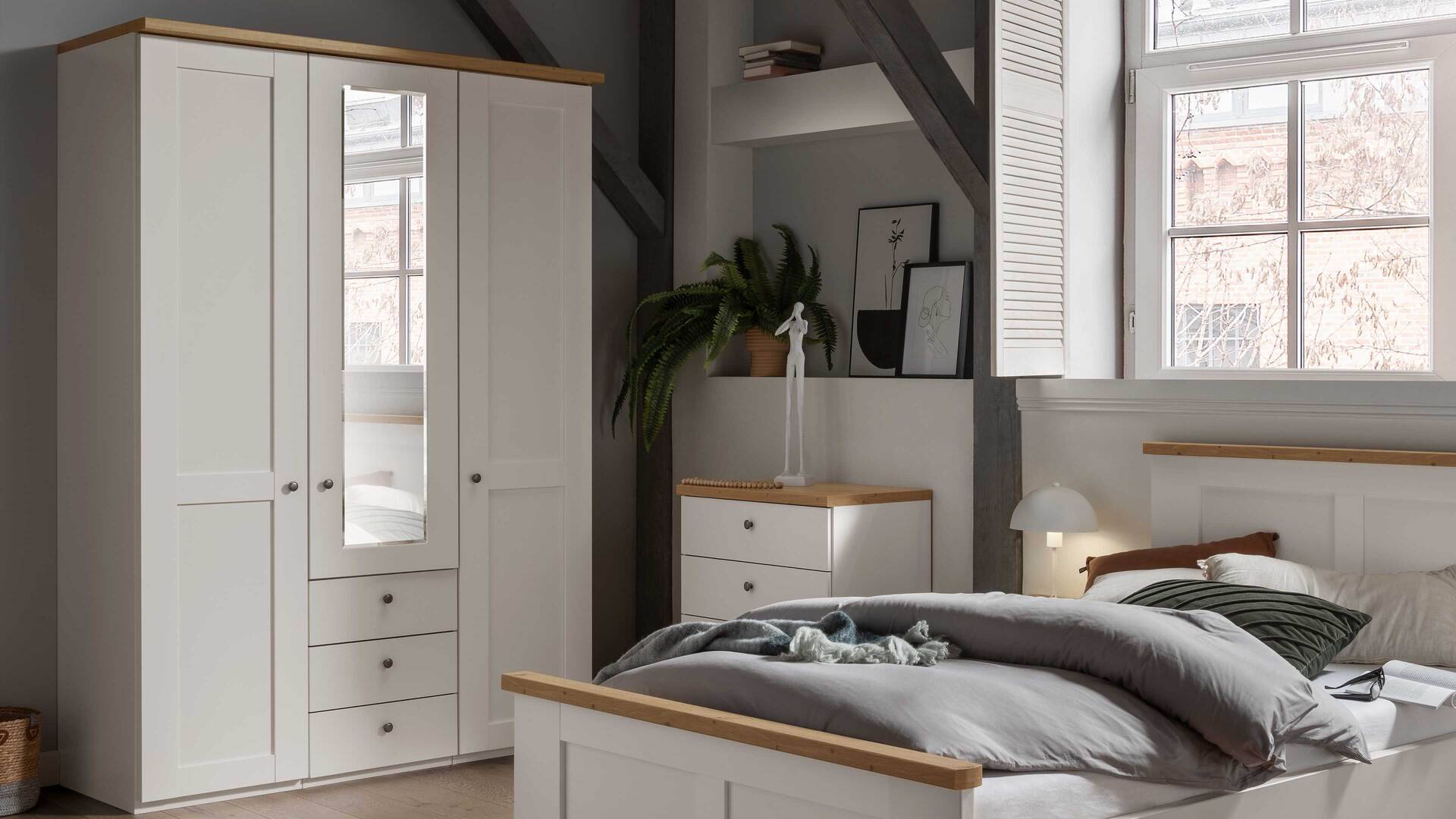 WIEMANN Schlafzimmerserie Marlow - Kleiderschrank
