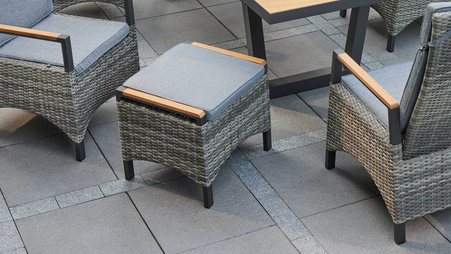 Gartenmöbel Serie Keramo - Hocker